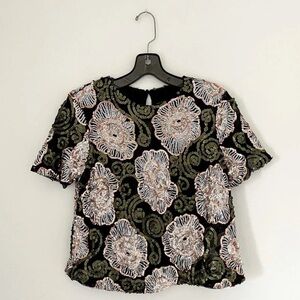 Floral Patterned Black and Green Women's Top